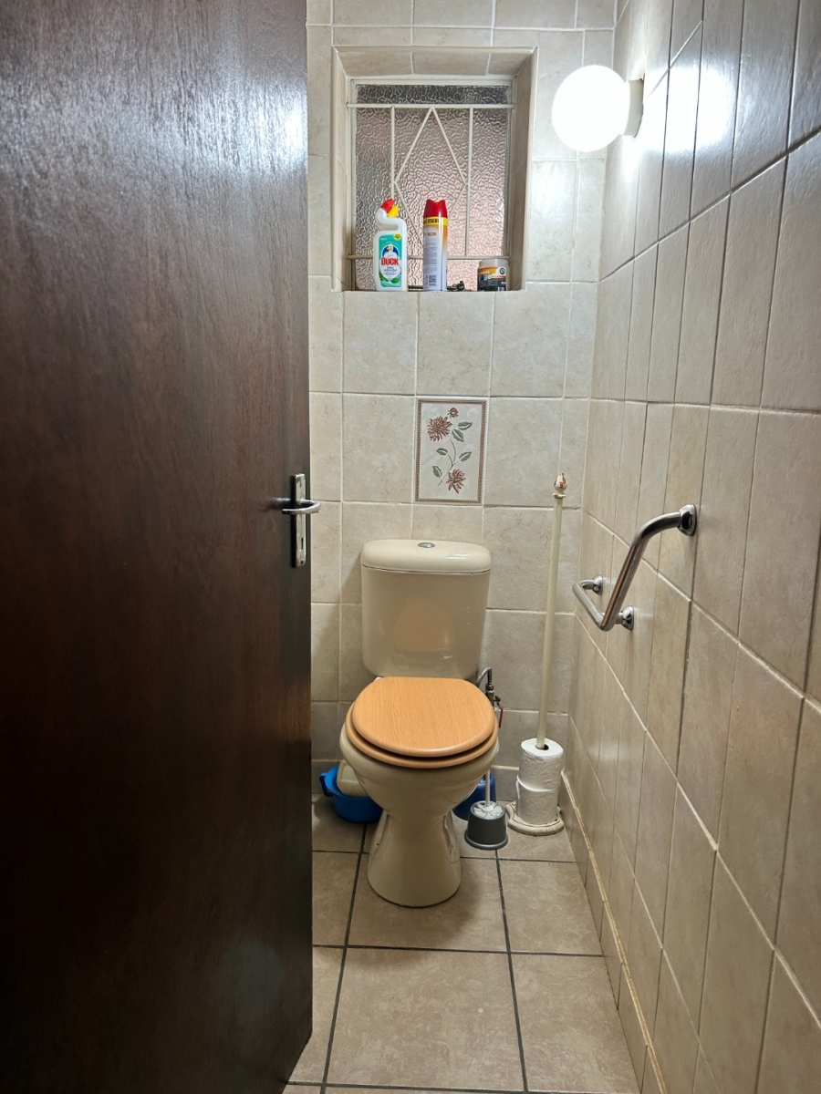 4 Bedroom Property for Sale in Warden Free State